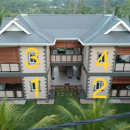 Апартаменты Seaside Self Catering Анс-Руаяль Экстерьер фото