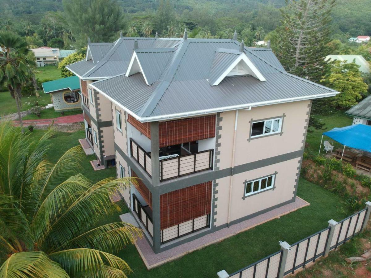 Апартаменты Seaside Self Catering Анс-Руаяль Экстерьер фото